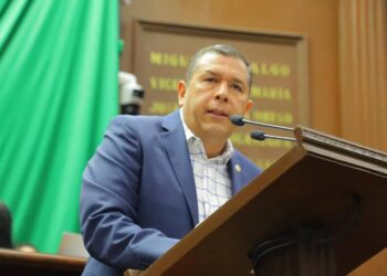 Propone Barragán priorizar por ley el uso de agua para consumo humano