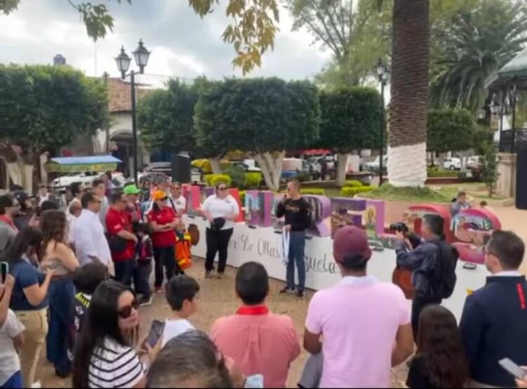 Morelos celebra la Rodada de Mini Owners con una fiesta familiar, encabezada por Julio César Conejo