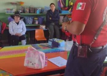 Capacita Protección Civil de Morelos a padres de familia sobre prevención de intoxicaciones y accidentes