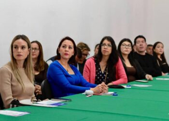 Capacita Congreso de Michoacán a personal para ser Punto Naranja