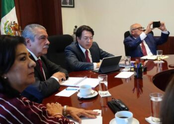 Perfila Raúl Morón reformas para impulsar la educación pública en México