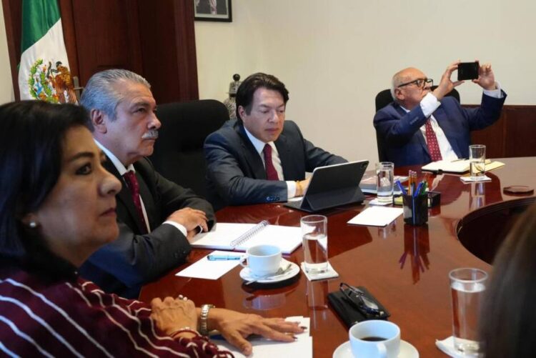 Perfila Raúl Morón reformas para impulsar la educación pública en México