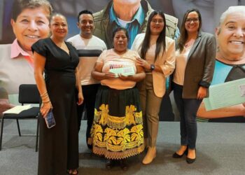 Pone en marcha, Gobierno de Quiroga, programa Reunificación Familiar (REFAMI)