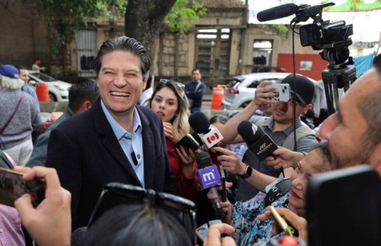 No se pongan nerviosos, el 27 para el 27, reitera Alfonso Martínez