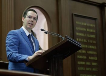 Con reforma a normas del Fortapaz, Alfredo Anaya busca incentivar la formalización laboral de elementos policiacos