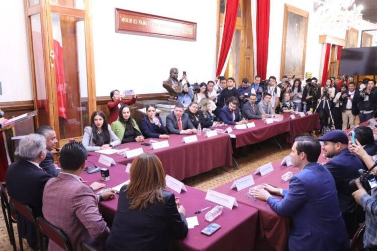 Recibe Congreso del Estado Paquete Económico del Ejecutivo Estatal para el Ejercicio Fiscal 2025