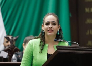 Sandra Arreola celebra aprobación en Michoacán a reforma federal para prevenir el maltrato animal