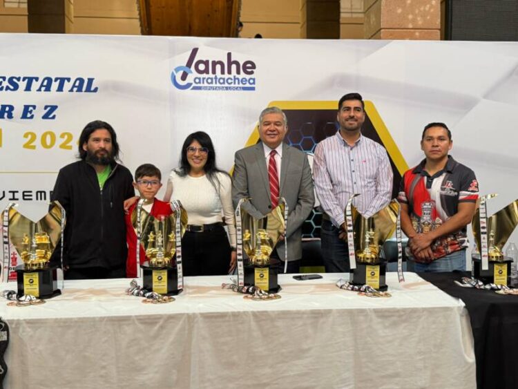 Gran éxito en el Campeonato Estatal de Ajedrez Michoacán 2024: Vanhe Caratachea