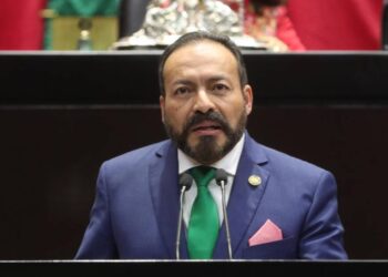 Promueven iniciativa para que ninguna trabajadora embarazada o madre soltera sea despedida