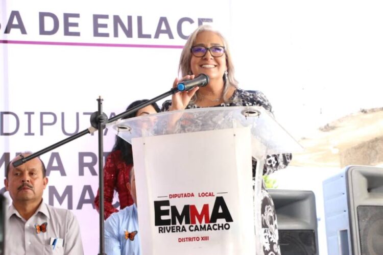 Emma Rivera inaugura casa de enlace legislativa en Zitácuaro