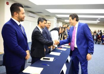 Construcción de la paz, inicia con la educación: Alfonso Martínez