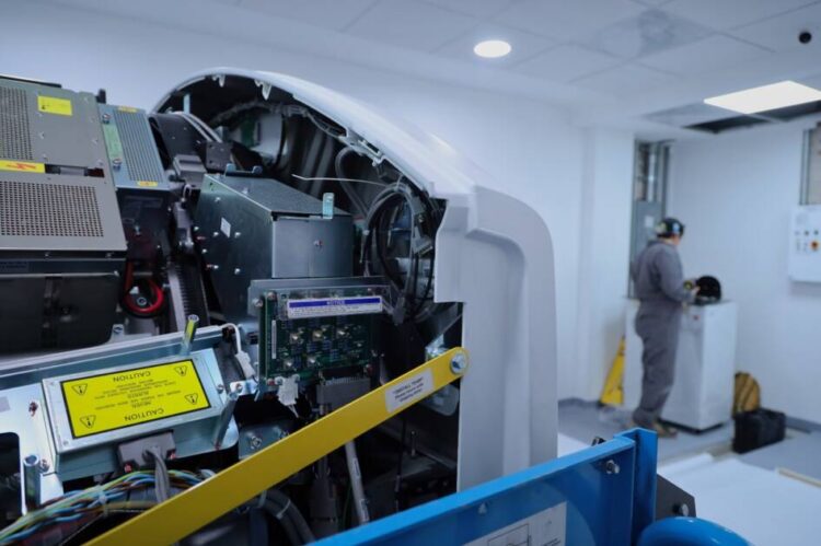 Llegó a Michoacán el nuevo equipo para tratar el cáncer; en diciembre inicia operaciones