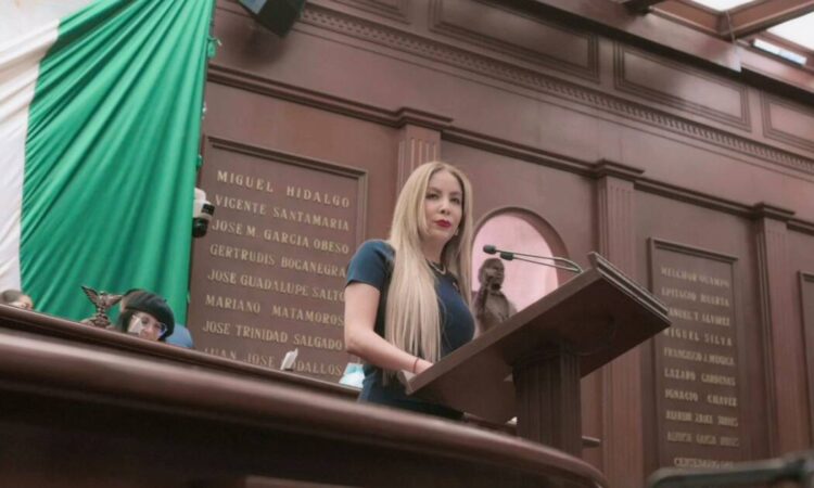 Reforma a la UMSNH, un impulso histórico para el desarrollo de nuestra máxima casa de estudios: Belinda Hurtado