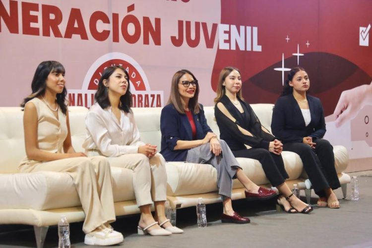 Impulsa Nalleli Pedraza la participación política de los jóvenes