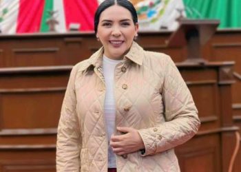 PRI rechazó desaparición de organismos autónomos: Adriana Campos