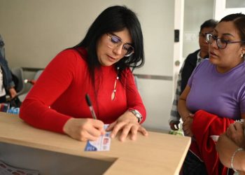 Invita Vanhe Caratachea a rifa Sorpresas Navideñas