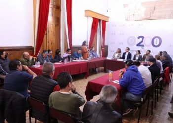 Presidencia de Jucopo y de la Comisión de Educación reciben a trabajadores de la educación