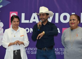 Humberto Jiménez y el Instituto de la Mujer Promueve la Erradicación de la Violencia hacia la Mujer con Foro de Sensibilización