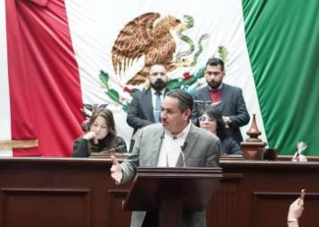 Jueces y magistrados no pueden ser seleccionados bajo criterios políticos o partidistas: Víctor Manríquez