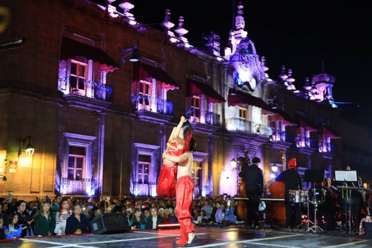 Alegría y tradición en Posada Navideña de Morelia