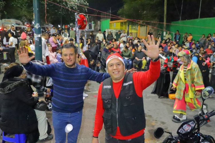 Por más de 15 años, Juan Carlos Barragán celebra las posadas en colonias, comunidades y tenencias de Morelia