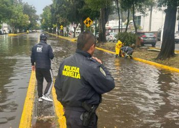 Despliega Gobierno de Morelia brigadas para atender incidencias por fuerte lluvia de este domingo