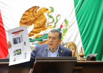 Disparar al aire no es una tradición es un acto criminal: JC Barragán