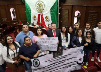 Con Posicionamientos en Tribuna se Logró Hacer Escuchar la Voz del Pueblo: Vicente Gómez Núñez 