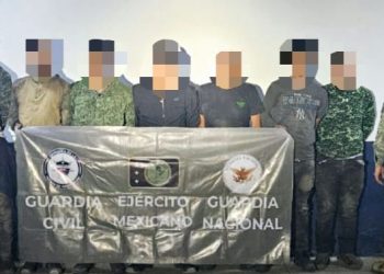 Son detenidas 7 personas armadas hasta los dientes en Apatzingán