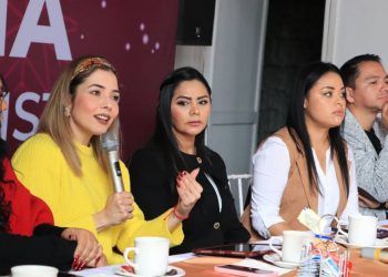 En el 2025 llevaremos el Parlamento Abierto a todas las regiones del estado: Brissa Arroyo