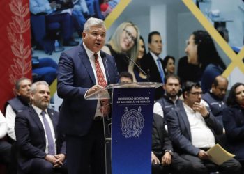 Presupuesto pleno y democratización, pilares de la Reforma Constitucional a la UMSNH: Juan Antonio Magaña de la Mora