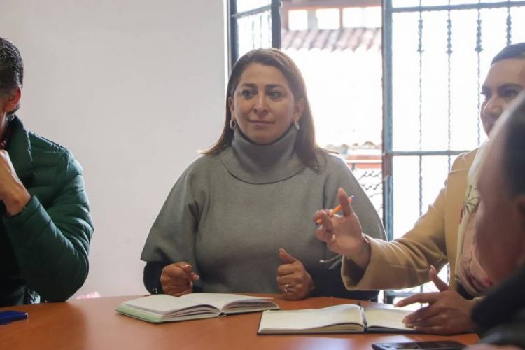 Encabeza Alma Mireya González reunión de evaluación del Ayuntamiento de Quiroga