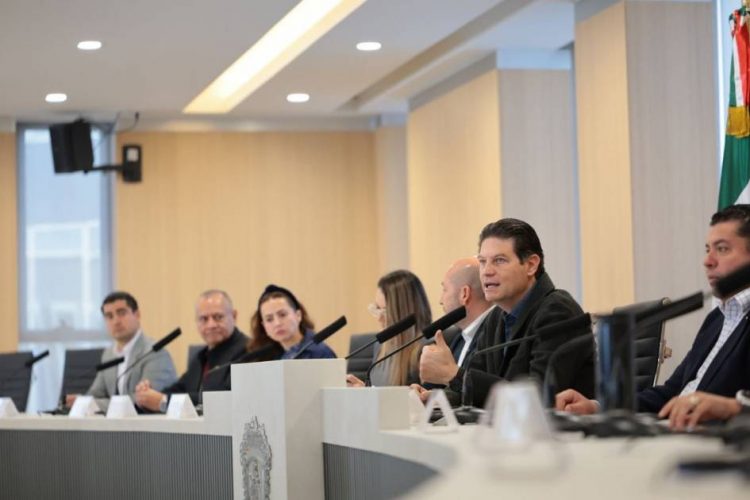 Reconocen constructores Gobierno de Alfonso Martínez