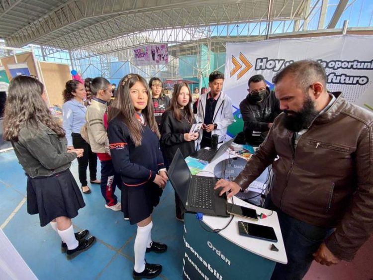 Elige dónde estudiar la prepa en Michoacán con la Expo Prepá-rate 2025