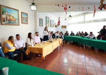 Araceli Saucedo refrenda su compromiso de luchar por el desarrollo del Distrito de Pátzcuaro