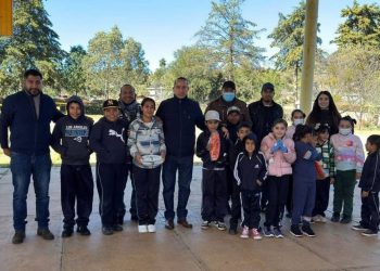 Ayuntamiento de Morelos continúa con la entrega de apoyos al sector educativo: Julio César Conejo