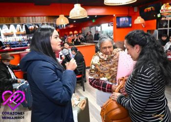 Adultos mayores se reencuentran con sus familiares en Washington con el apoyo de la Senadora Araceli Saucedo