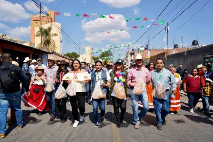 Se impulsa la cultura y tradiciones en Zacapu: Mónica Valdez
