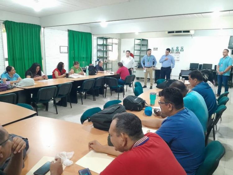 Conalep Michoacán fortalece habilidades de más de 400 docentes