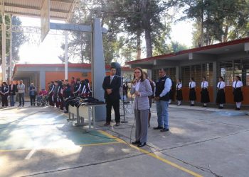 Promueve Nalleli Pedraza beca “Rita Cetina”