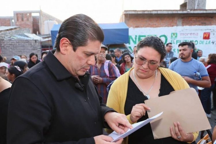 Continúa Ernesto Núñez recorridos en Morelia, cumpliendo compromisos de campaña