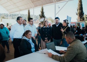 Salvador Escalante se convierte en uno de los primeros municipios beneficiados con la tarjeta del IMSS-Bienestar