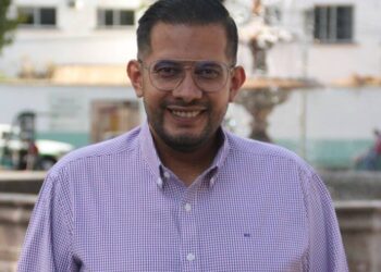 Pide Conrado Paz protección social y de gobierno para humedales de Uruapan