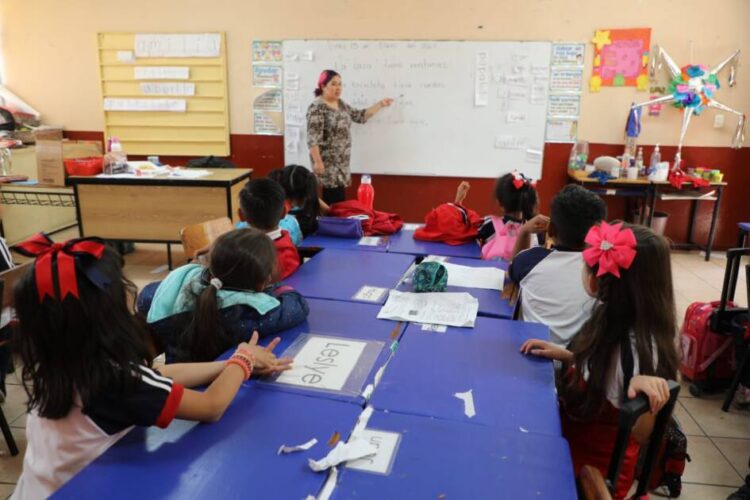 Sin clases el Lunes 3 de febrero, día de descanso oficial: SEE