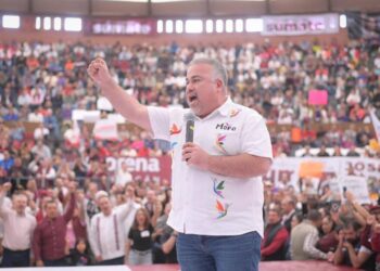 Con participación masiva, Morena arranca afiliación en Michoacán