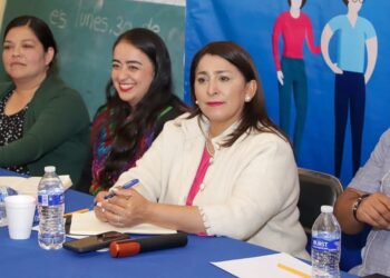 Fortalece Alma Mireya González vínculo entre el gobierno y ciudadanos de Atzimbo