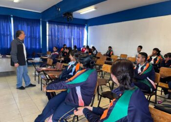 Lanza la SEE convocatoria para entrega de reconocimientos a trayectoria de docentes michoacanos