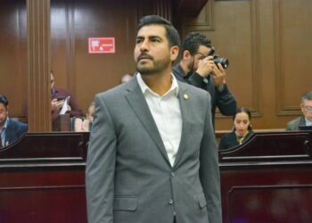 Impulsar desde el Congreso reformas para el desarrollo económico de Michoacán: Poncho Chávez