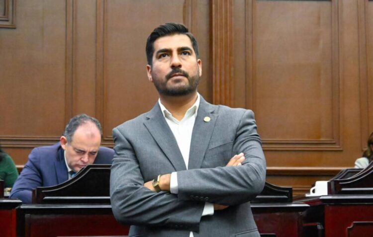 Matan a 4 policías en menos de 48 horas en dos ataques por hombres armados a la alcaldía de Queréndaro