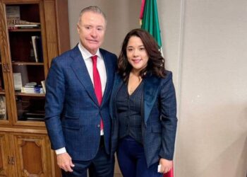 Gestiona Xóchitl Ruiz González becas para que jóvenes puedan estudiar en España